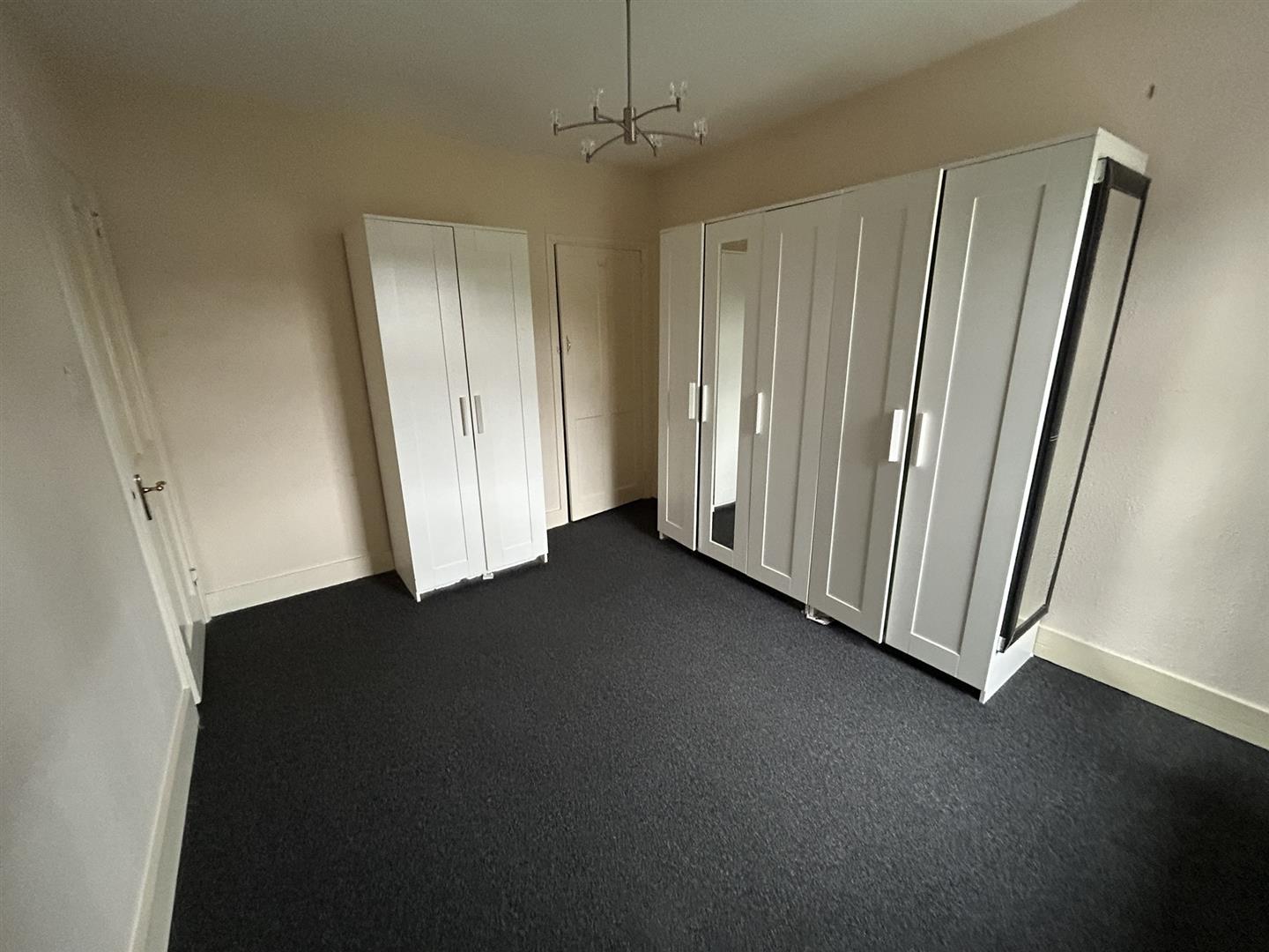 White Horse Hill, Chislehurst Caxtons